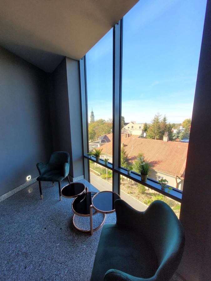 Hotel Sanova Jaroslaw Bagian luar foto